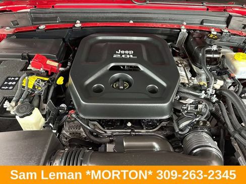 Used 2022 Jeep Wrangler Unlimited Rubicon AWD/4WD image 31