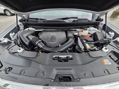 Used 2024 GMC Acadia Denali w/ Super Cruise Package image 32