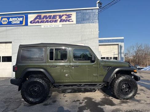 Used 2021 Jeep Wrangler Unlimited Sport image 6