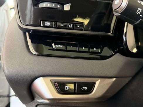 Used 2023 Lexus RX 350 Premium w/ Accessory Package AWD/4WD image 30