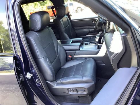 Used 2023 Toyota Tundra Platinum AWD/4WD image 37