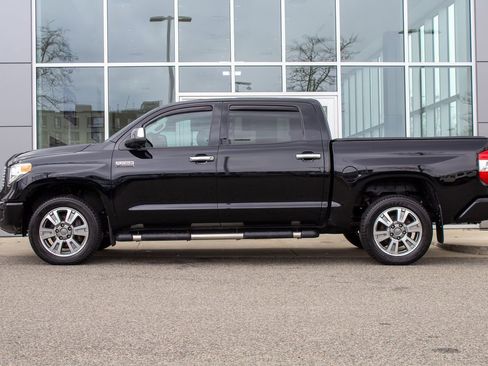 Used 2017 Toyota Tundra Platinum image 7