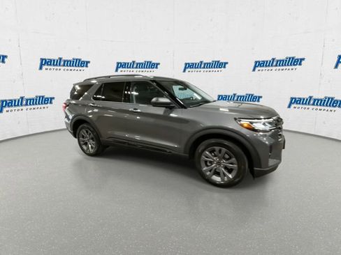 Used 2026 Ford Explorer Active w/ Active Comfort Package image 13