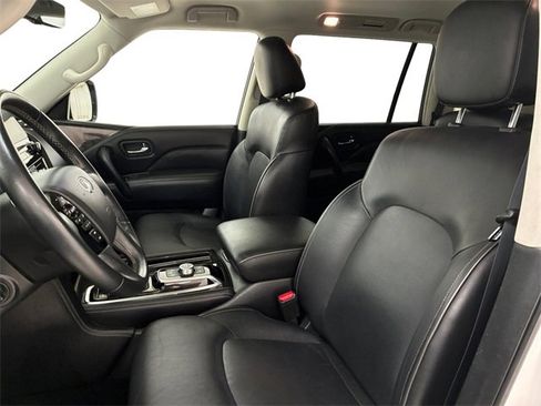 Used 2024 INFINITI QX80 Luxe image 12