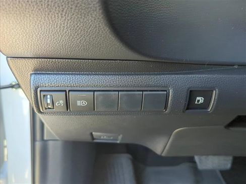 Used 2024 Toyota Corolla LE image 13