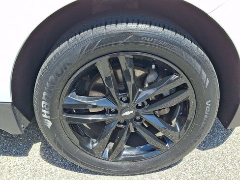 Used 2020 Chevrolet Equinox LT w/ Sport Edition AWD/4WD image 8