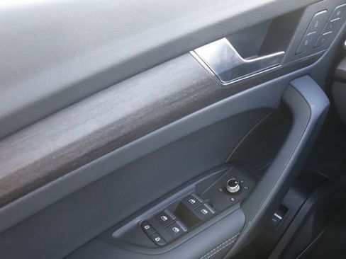 Used 2025 Audi Q5 2.0T Premium Plus image 24