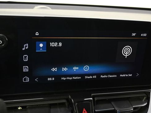 Used 2025 Chevrolet TrailBlazer LT w/ Convenience Package image 29