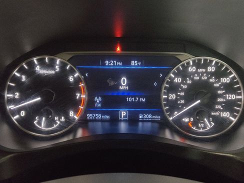 Used 2021 Nissan Altima 2.5 SV FWD image 23