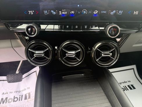 Used 2025 Chevrolet Blazer EV SS AWD/4WD image 39