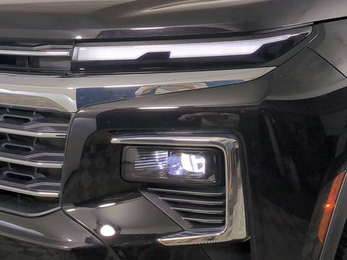 Used 2026 Chevrolet Traverse LT FWD image 10