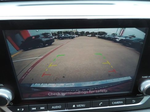 Used 2022 Nissan Altima 2.5 SR AWD/4WD image 28