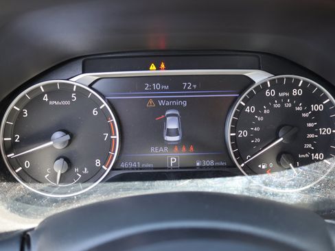 Used 2024 Nissan Altima 2.5 SV FWD image 26