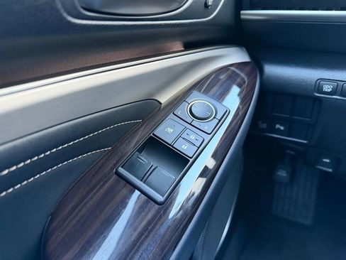 Used 2015 Lexus RC 350 image 18