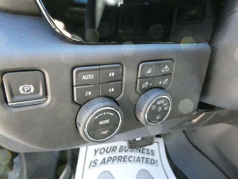 New 2026 Chevrolet Silverado 1500 LT Trail Boss w/ LT Trail Boss Premium Package AWD/4WD image 22
