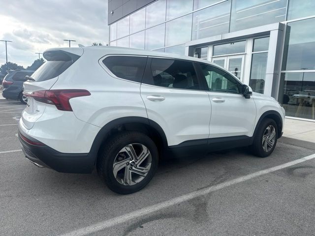 Used 2022 Hyundai Santa Fe SE AWD/4WD image 5