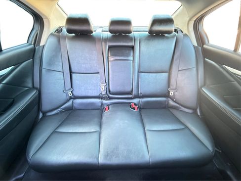 Used 2018 INFINITI Q50 Luxe w/ Essential Package (3.0T Luxe) image 28