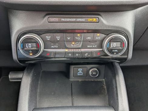 Used 2021 Ford Escape SEL FWD image 3