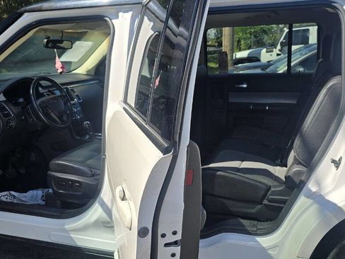 Used 2013 Ford Flex SEL image 20