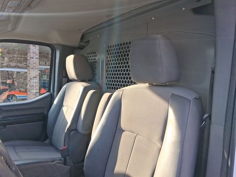 Used 2019 Nissan NV 1500 S image 10