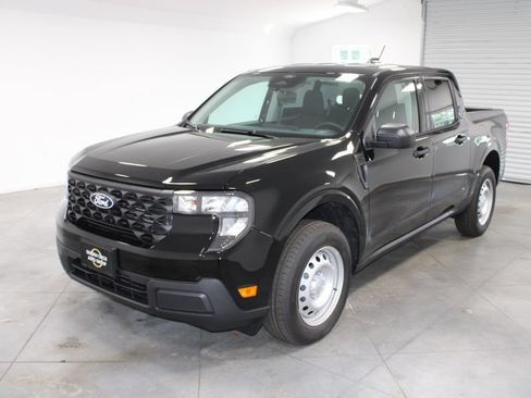 New 2026 Ford Maverick XL w/ Equipment Group 101A AWD/4WD image 3