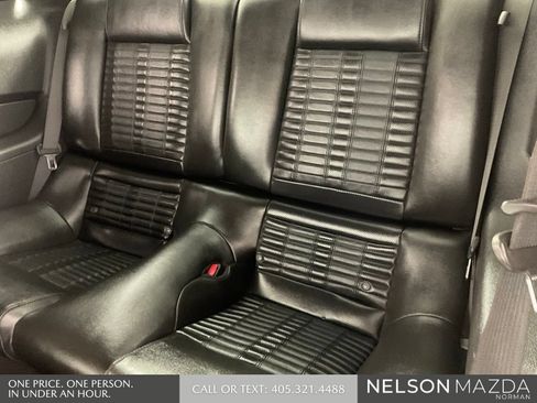 Used 2010 Ford Mustang Shelby GT500 RWD image 20
