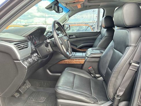 Used 2015 Chevrolet Suburban LTZ image 13