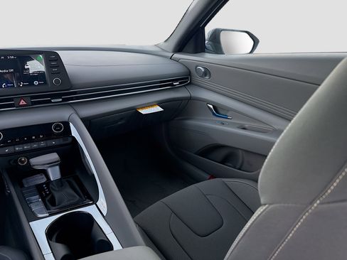 New 2026 Hyundai Elantra SEL Sport Premium FWD image 16