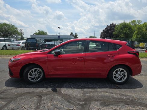 Used 2024 Subaru Impreza 2.0i AWD/4WD image 10