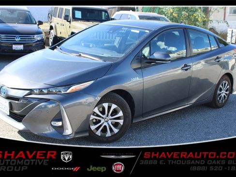 Used 2022 Toyota Prius Prime Limited FWD image 1