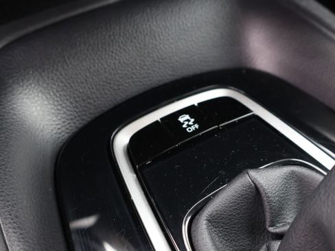 Used 2024 Toyota Corolla LE FWD image 22