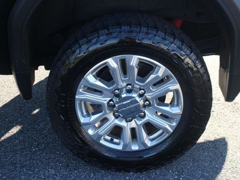 Used 2023 GMC Sierra 2500 Denali w/ Denali Ultimate Package image 43