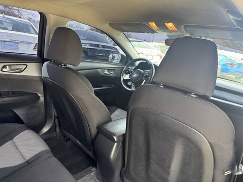 Used 2021 Kia Forte LXS image 16