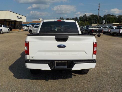 Used 2018 Ford F150 XL w/ Equipment Group 101A Mid AWD/4WD image 4