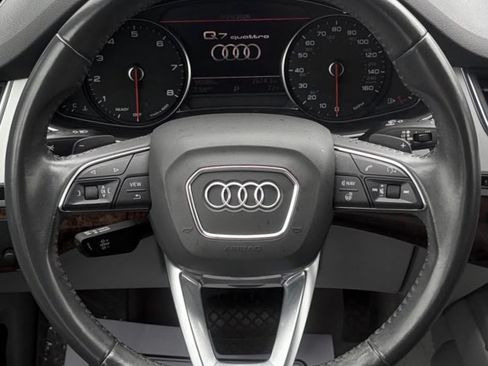 Used 2019 Audi Q7 2.0T Premium w/ Convenience Package AWD/4WD image 18