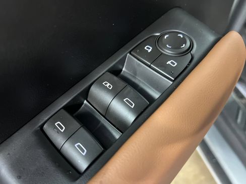 New 2026 GMC Canyon AT4 w/ AT4 Premium Package AWD/4WD image 29