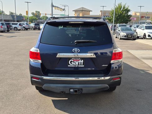 Used 2013 Toyota Highlander SE AWD/4WD image 7