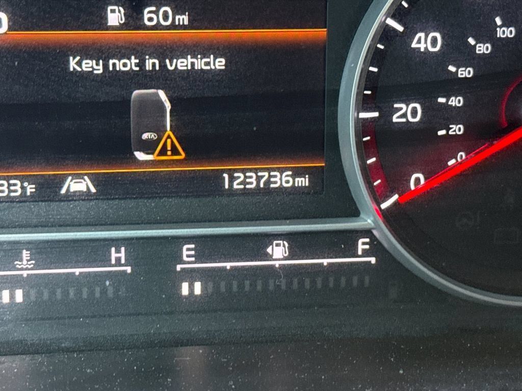 Used 2021 Kia Sorento EX FWD image 30
