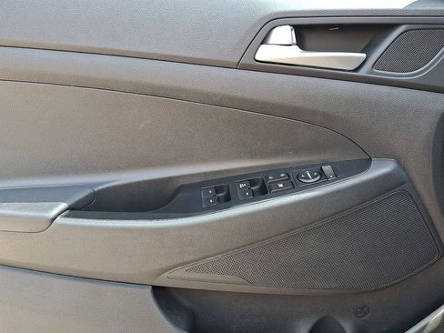 Used 2019 Hyundai Tucson SE AWD/4WD image 13