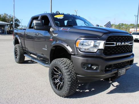 Used 2024 RAM 2500 Big Horn w/ Sport Appearance Package image 15