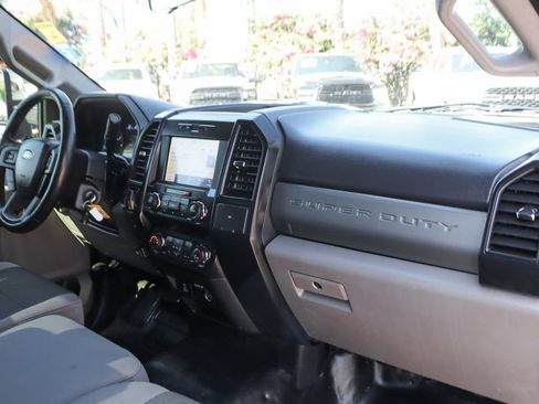Used 2022 Ford F250 XLT w/ XLT Value Package RWD image 30