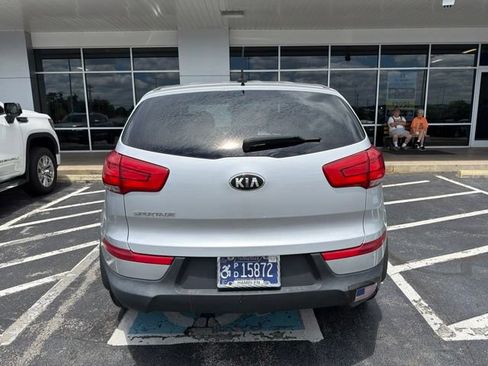Used 2016 Kia Sportage LX AWD/4WD image 7