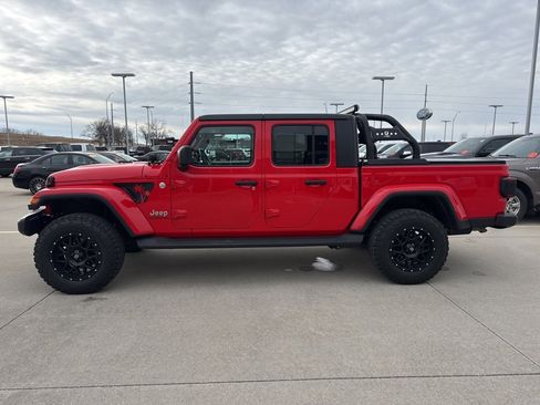 Used 2020 Jeep Gladiator Overland image 24