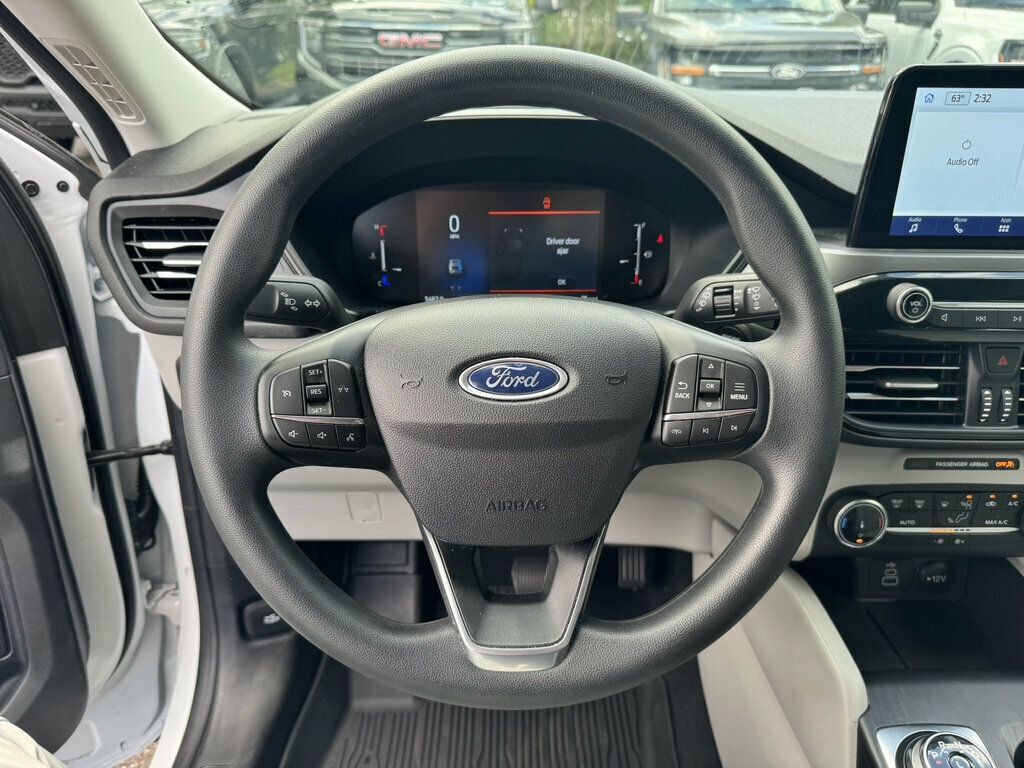 Used 2026 Ford Escape Active FWD image 5