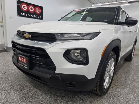 Used 2023 Chevrolet TrailBlazer LS FWD image 7