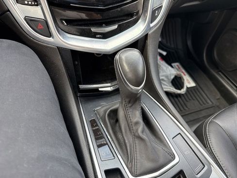 Used 2015 Cadillac SRX FWD image 21