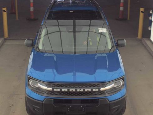 Used 2025 Ford Bronco Sport Big Bend w/ Convenience Package image 2