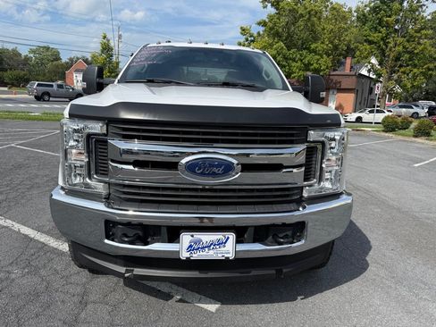 Used 2019 Ford F250 XLT AWD/4WD image 3