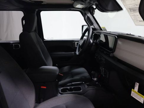 New 2026 Jeep Gladiator Sport AWD/4WD image 14