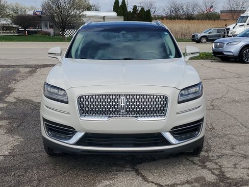 Used 2020 Lincoln Nautilus Reserve w/ Equipment Group 201A image 2
